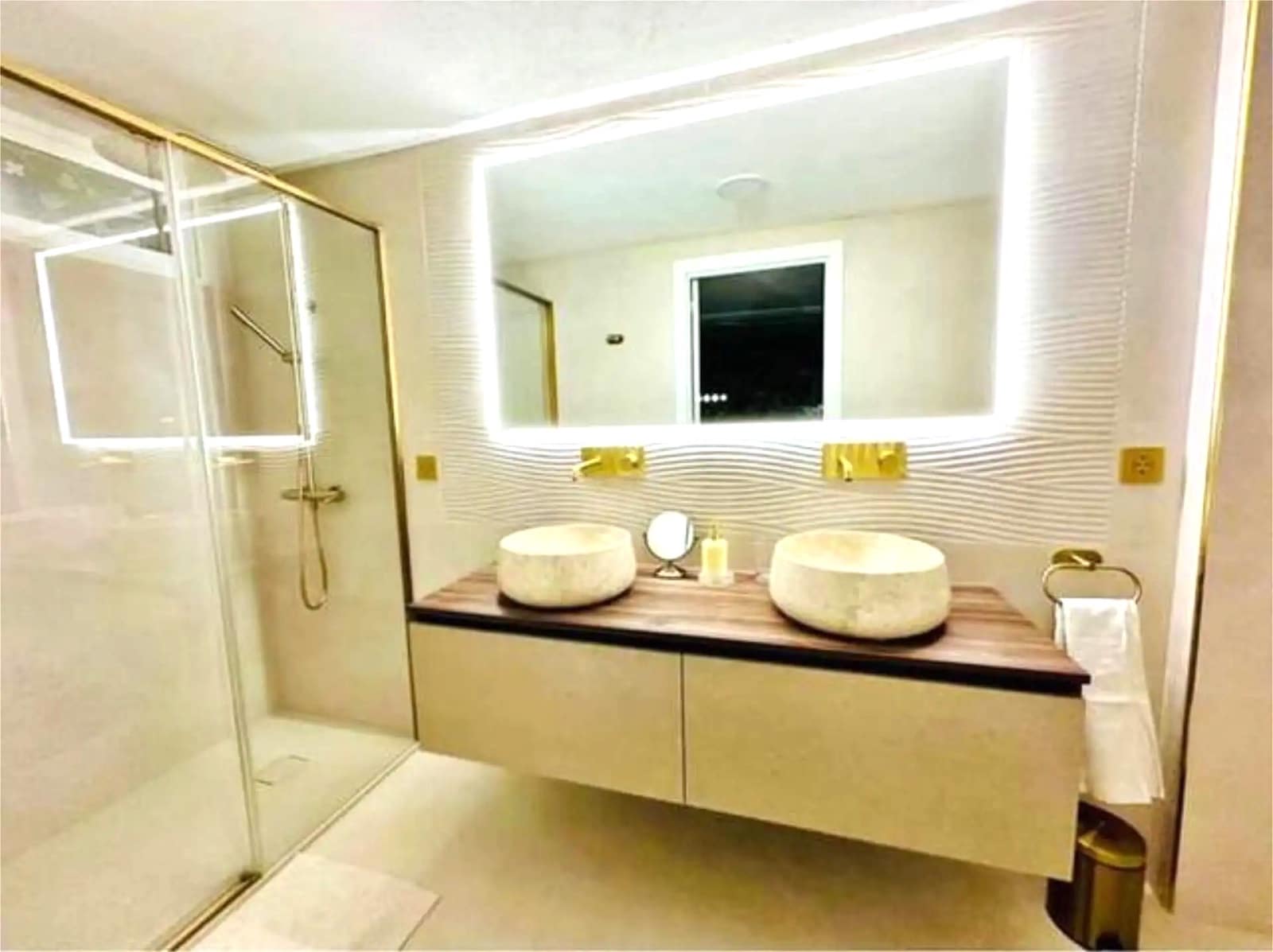 3 soveværelse Rækkehus til salg i La Nucia med swimmingpool garage - € 340.000 (Ref: 9008485)