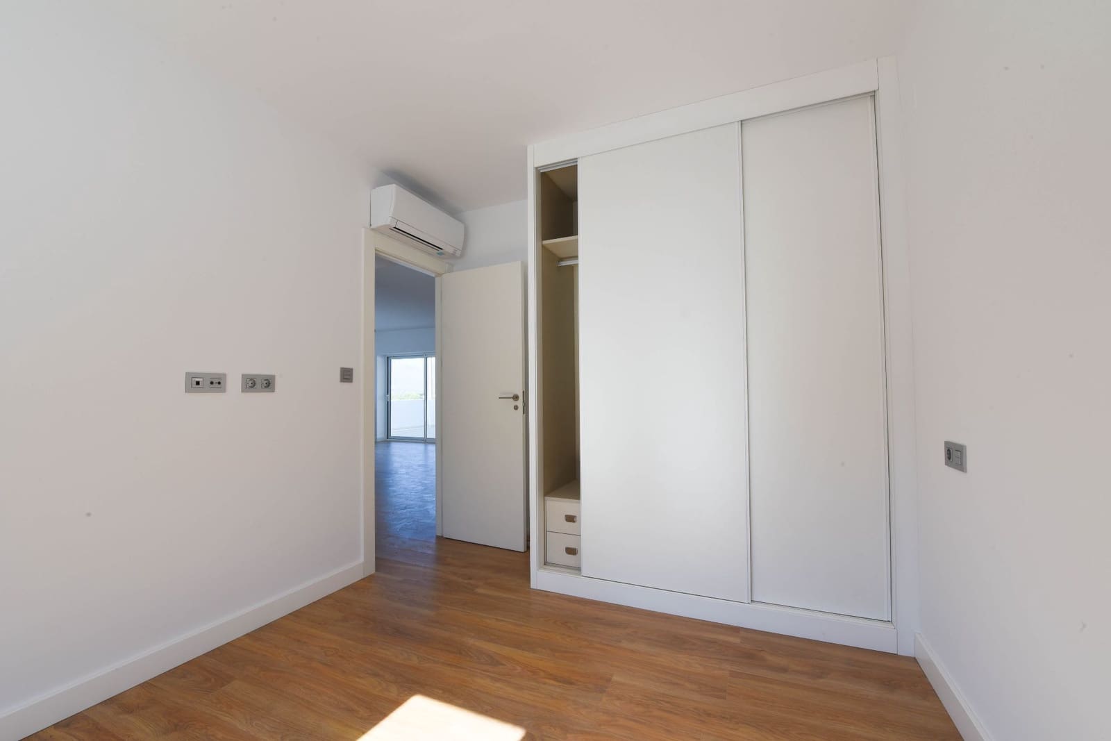 Chalet de 5 habitaciones en Albir en venta con piscina garaje - 795.000 € (Ref: 9028746)