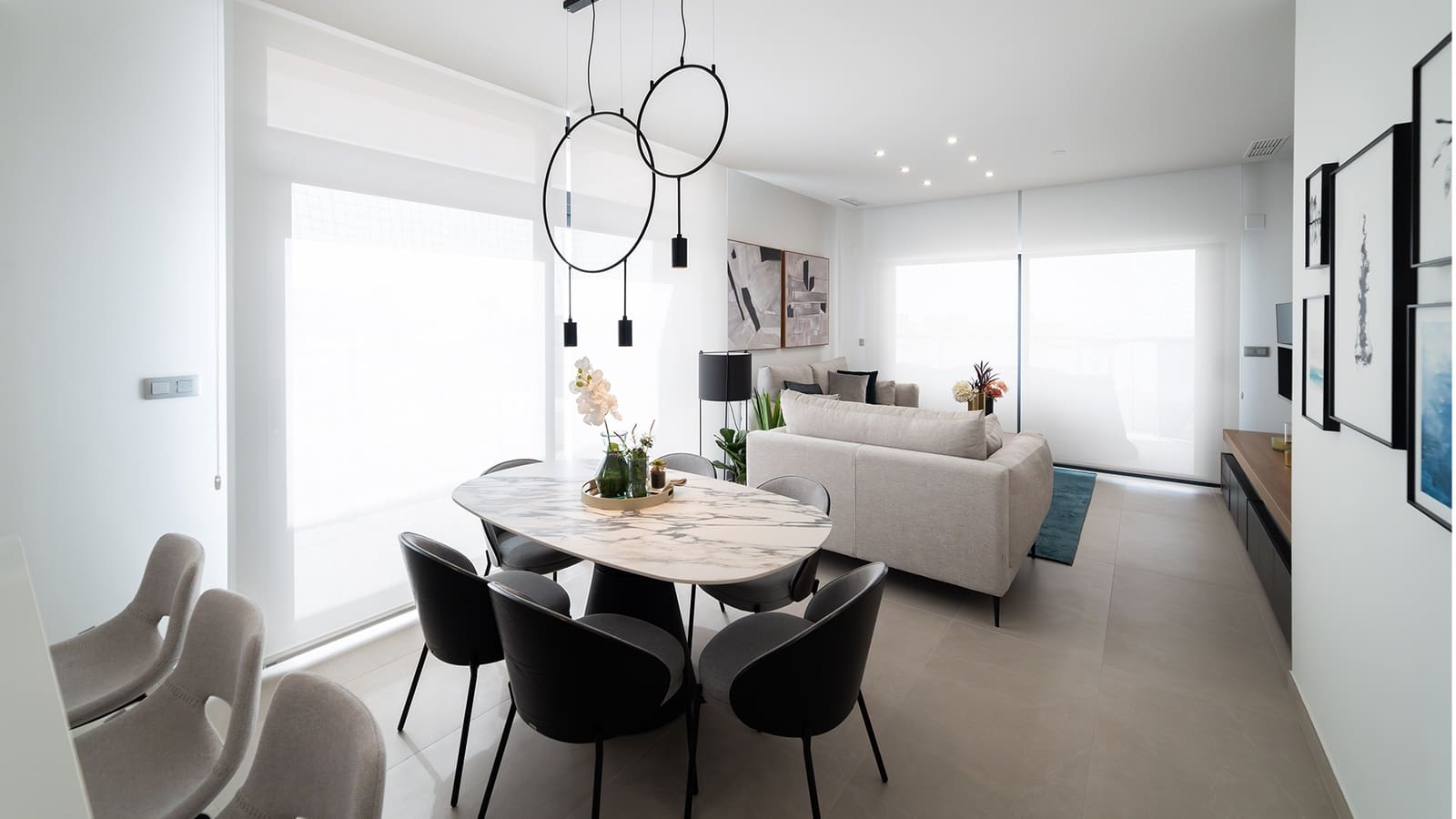 Apartamento de 2 habitaciones en Benidorm en venta con piscina - 669.000 € (Ref: 9028805)