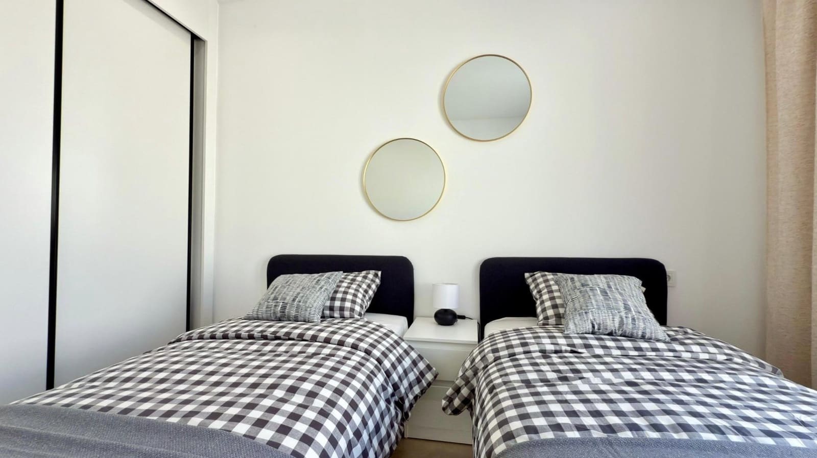 2 slaapkamer Villa te huur in Finestrat met zwembad garage - € 1.890 (Ref: 9060081)