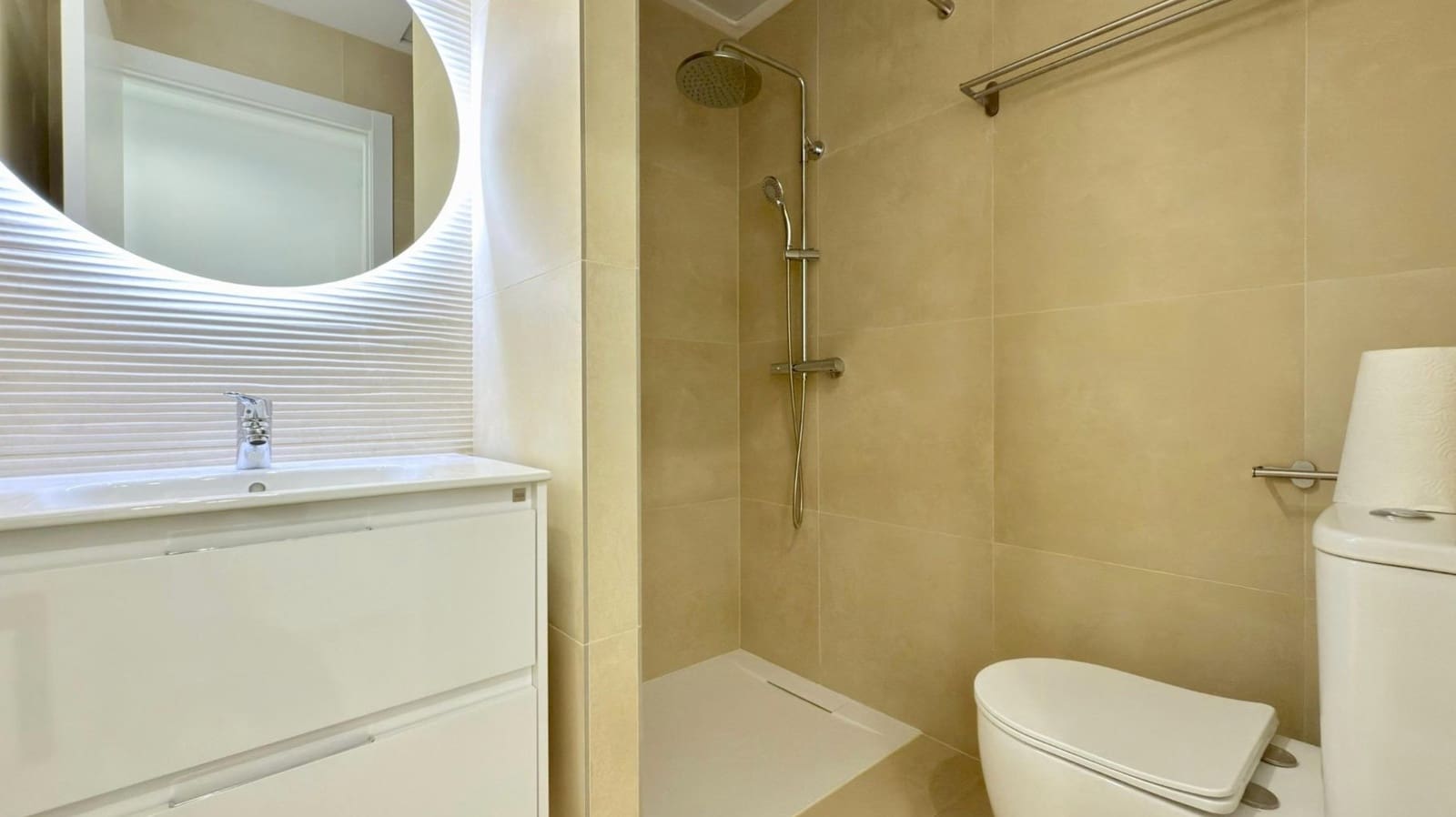 2 slaapkamer Villa te huur in Finestrat met zwembad garage - € 1.890 (Ref: 9060081)