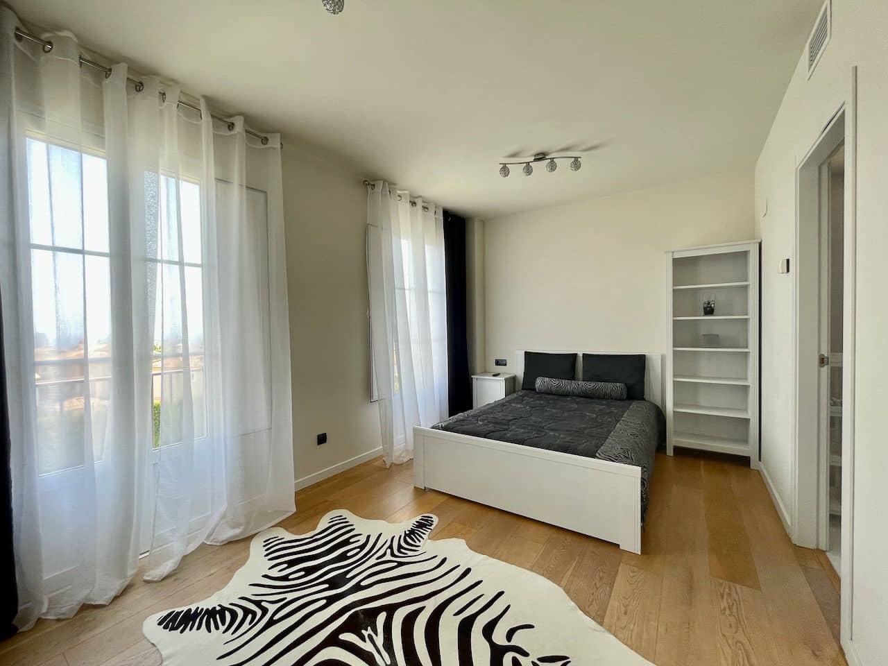 4 bedroom Villa for sale in Finestrat with pool garage - € 810,000 (Ref: 9113408)