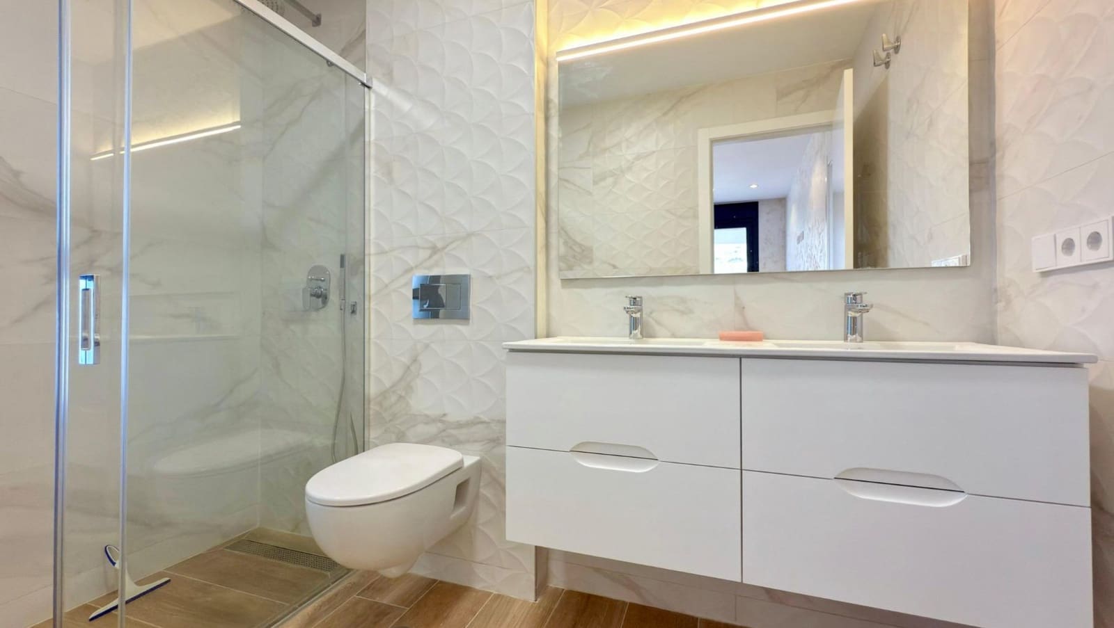 2 sovrum Lägenhet att hyra i Finestrat med pool - 1 900 € (Ref: 9129505)