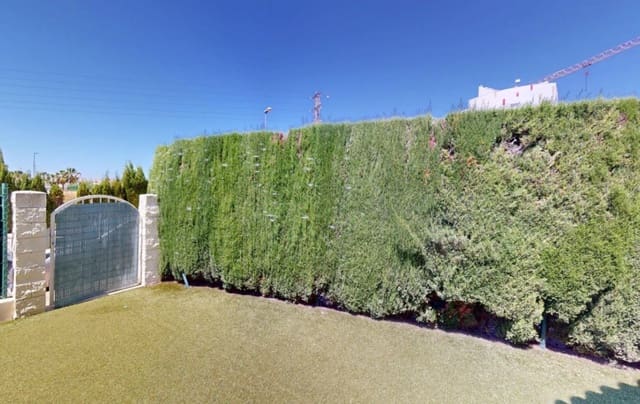 3 slaapkamer Villa te koop in Oliva Nova, Oliva met zwembad garage - € 385.000 (Ref: 9131532)