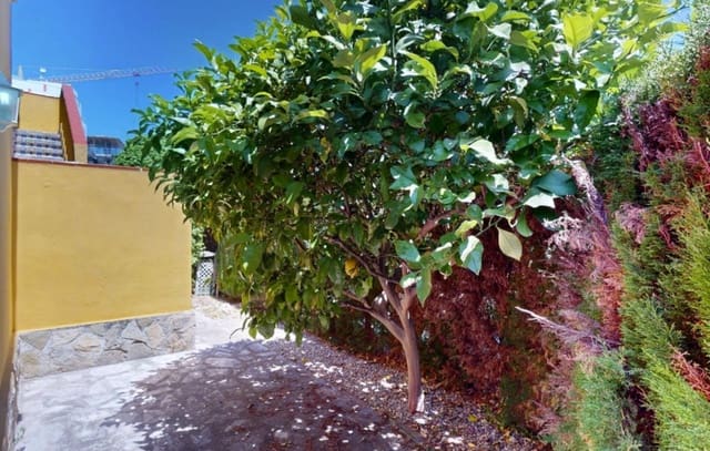 3 slaapkamer Villa te koop in Oliva Nova, Oliva met zwembad garage - € 385.000 (Ref: 9131532)