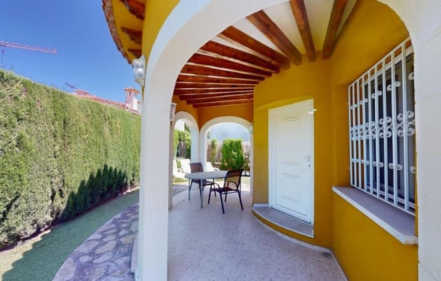 3 slaapkamer Villa te koop in Oliva Nova, Oliva met zwembad garage - € 385.000 (Ref: 9131532)