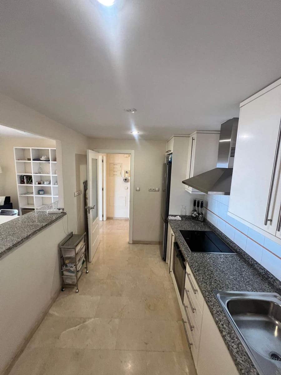 2 soveværelse Lejlighed til salg i Finestrat med swimmingpool garage - € 350.000 (Ref: 9131877)