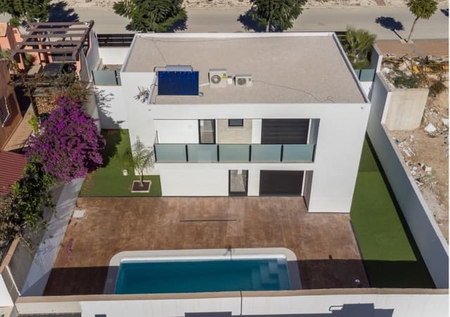 3 bedroom Villa for sale in Fortuna with pool - € 350,000 (Ref: 9136491)