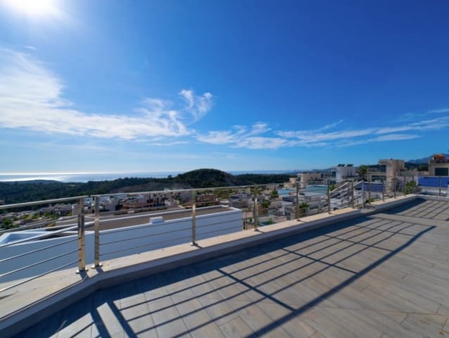 Chalet de 4 habitaciones en Balcón de Finestrat - Terra Marina, Finestrat en venta con garaje - 940.000 € (Ref: 9150988)