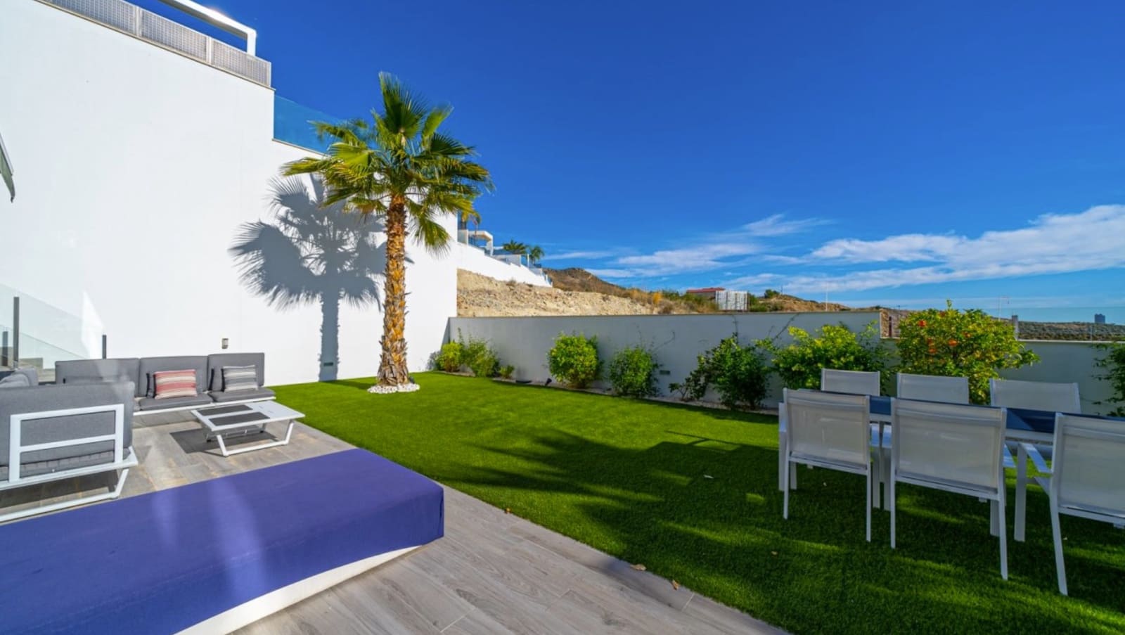 Chalet de 4 habitaciones en Finestrat en venta con garaje - 940.000 € (Ref: 9150988)