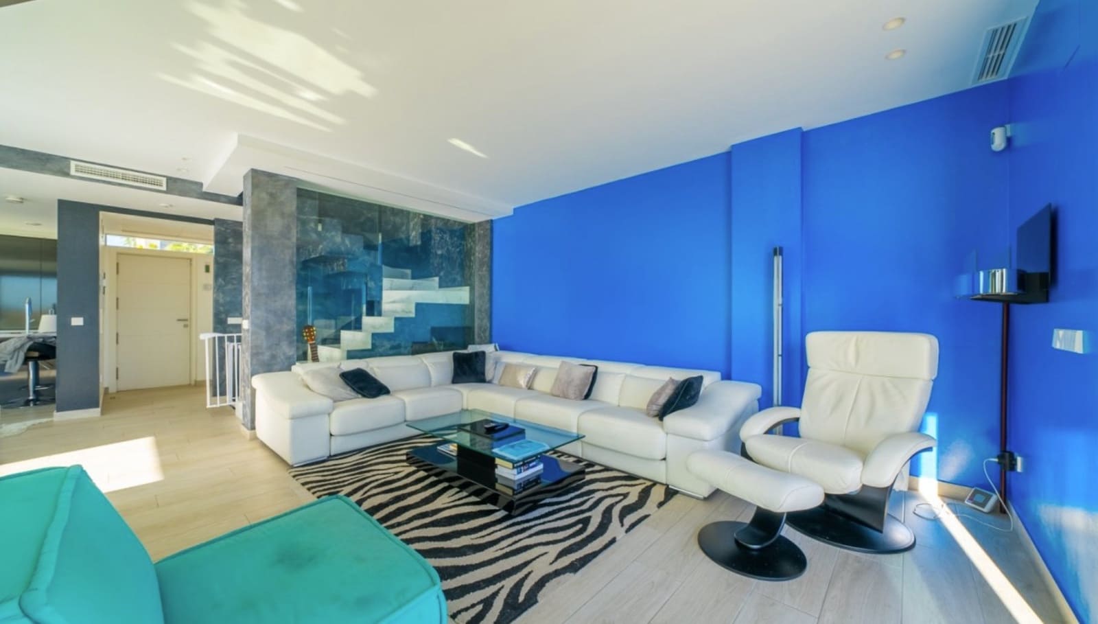 Chalet de 4 habitaciones en Finestrat en venta con garaje - 940.000 € (Ref: 9150988)