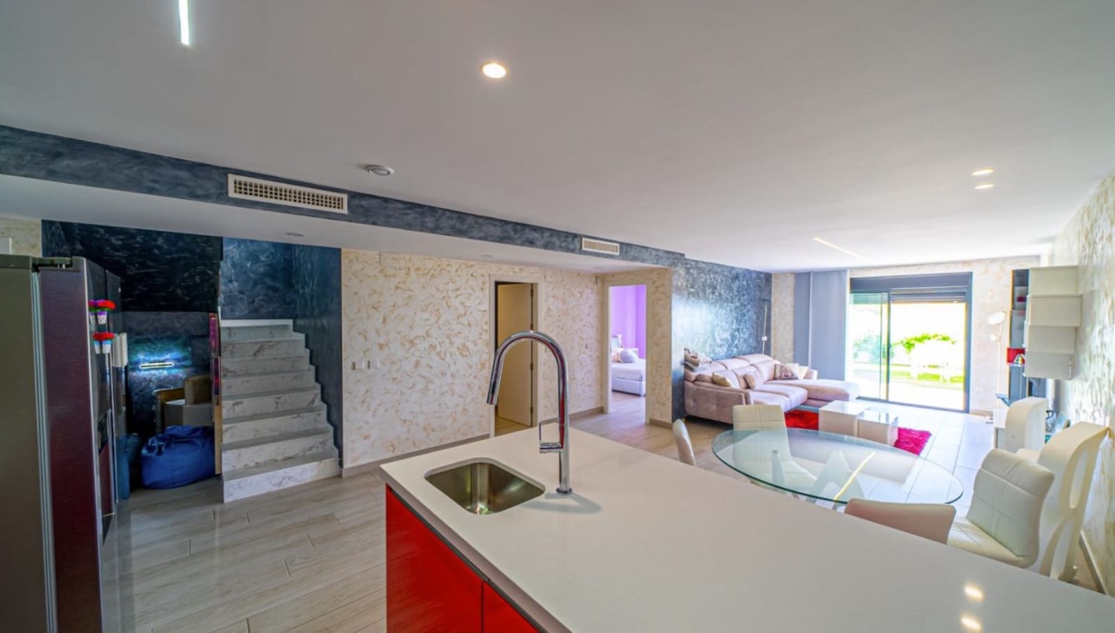 Chalet de 4 habitaciones en Finestrat en venta con garaje - 940.000 € (Ref: 9150988)