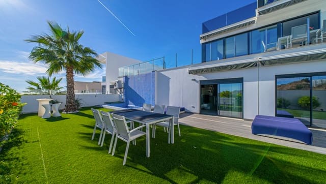 Chalet de 4 habitaciones en Balcón de Finestrat - Terra Marina, Finestrat en venta con garaje - 940.000 € (Ref: 9150988)