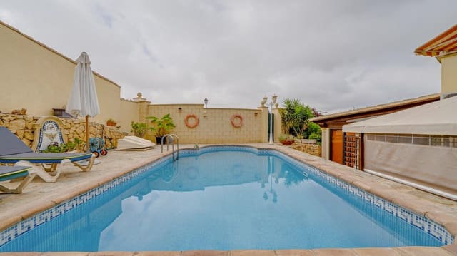 4 slaapkamer Villa te koop in Golf Bahía, Finestrat met zwembad garage - € 630.000 (Ref: 9151075)