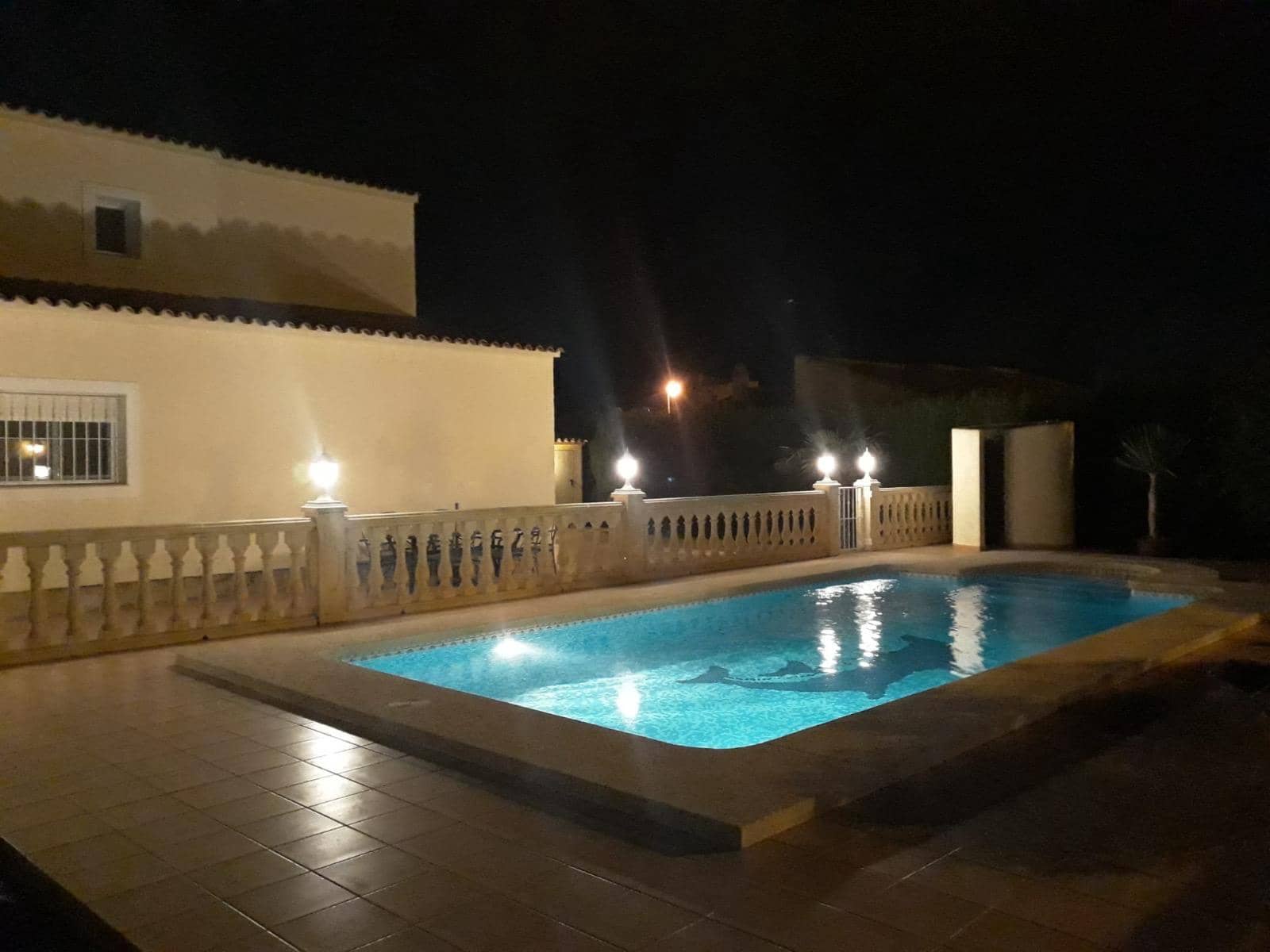 3 soveværelse Villa til salg i La Nucia med swimmingpool garage - € 640.000 (Ref: 9156292)