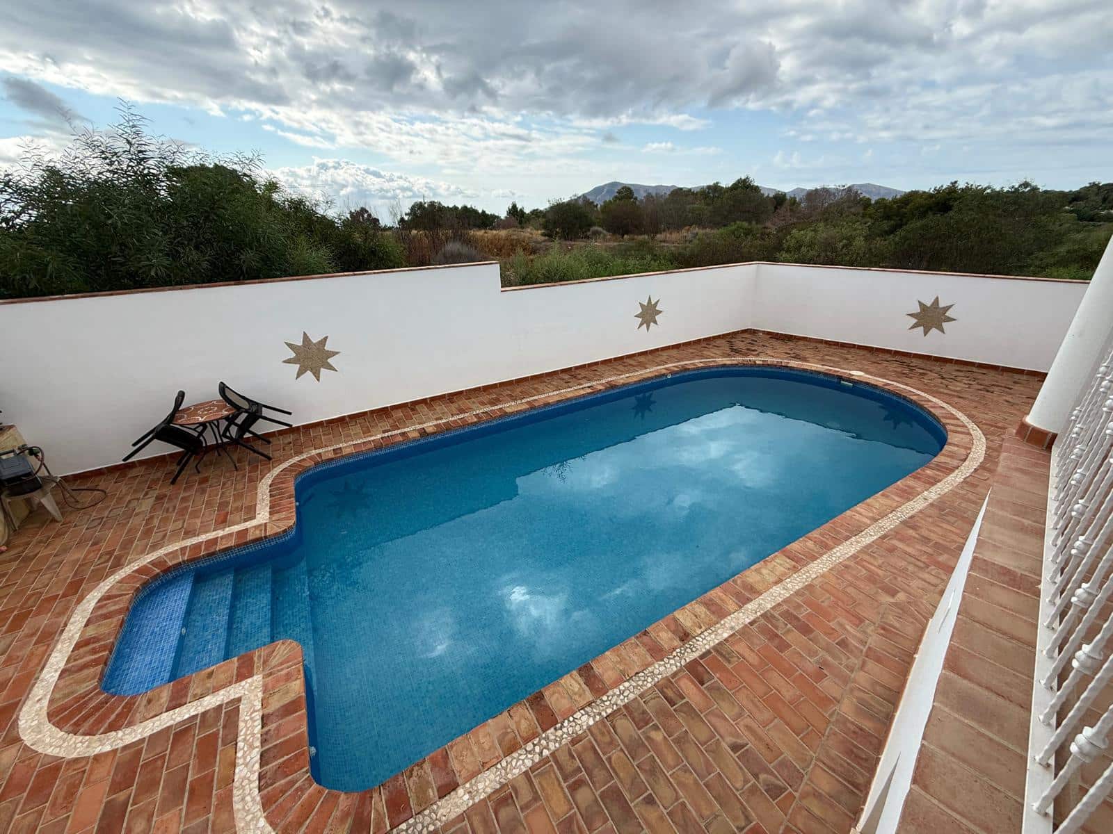 Chalet de 6 habitaciones en La Nucia en venta con piscina garaje - 890.000 € (Ref: 9156317)