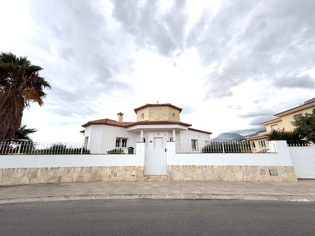 6 quarto Moradia para venda em El Tossal - Bello Horizonte  , La Nucia com piscina garagem - 890 000 € (Ref: 9156317)