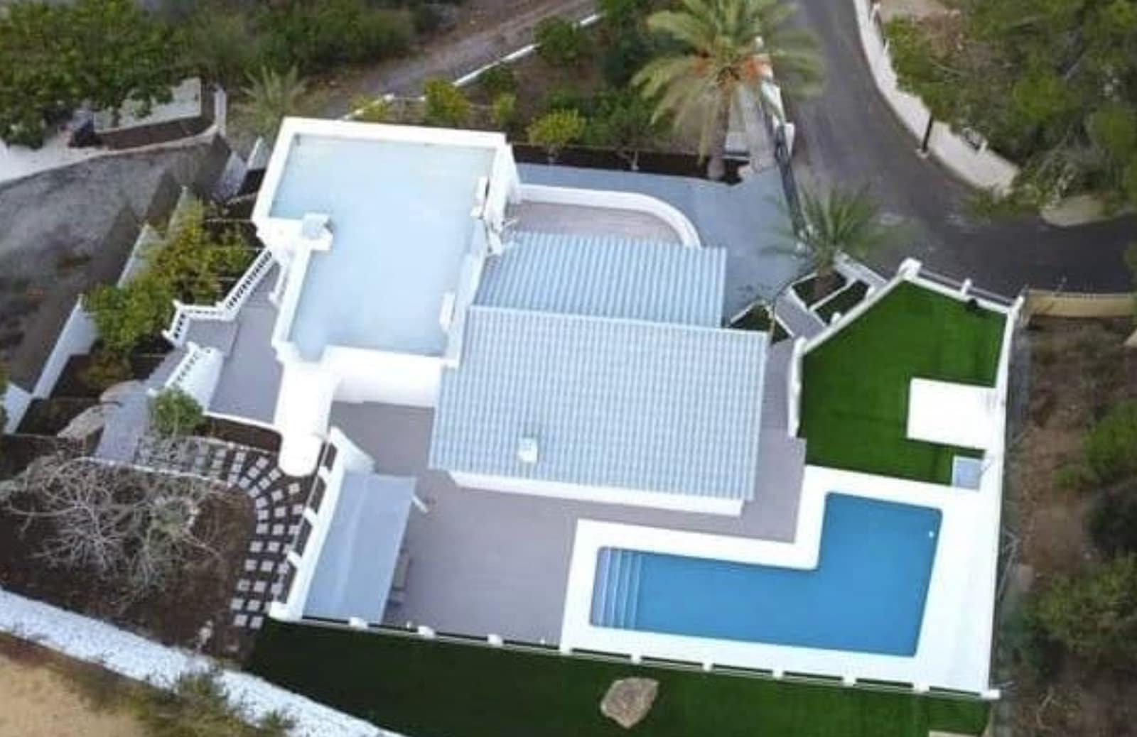 4 Zimmer Villa zu verkaufen in Altea mit Pool Garage - 645.000 € (Ref: 9158637)