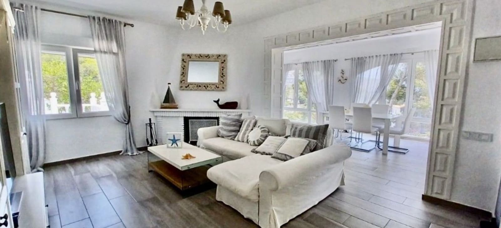 4 Zimmer Villa zu verkaufen in Altea mit Pool Garage - 645.000 € (Ref: 9158637)