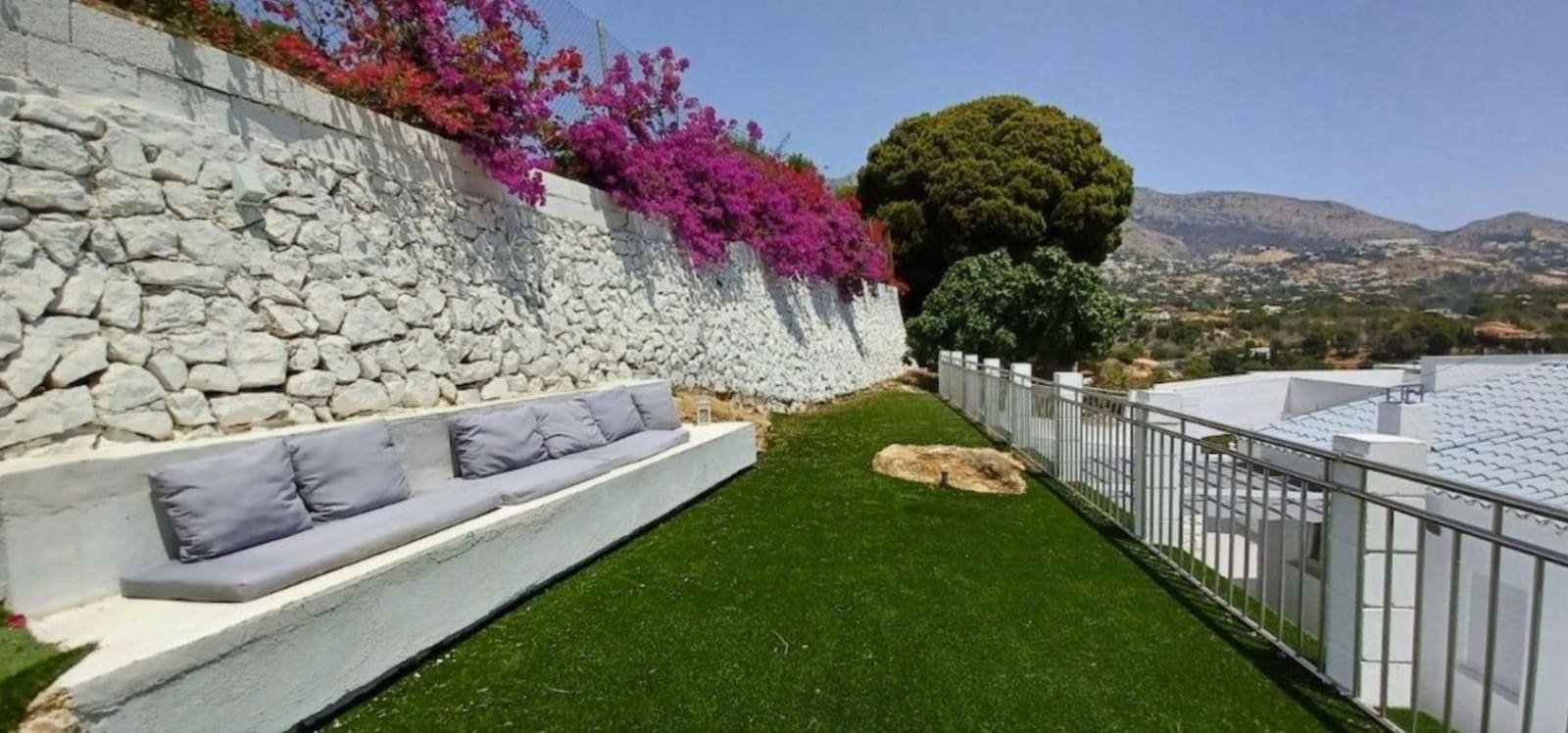 4 Zimmer Villa zu verkaufen in Altea mit Pool Garage - 645.000 € (Ref: 9158637)