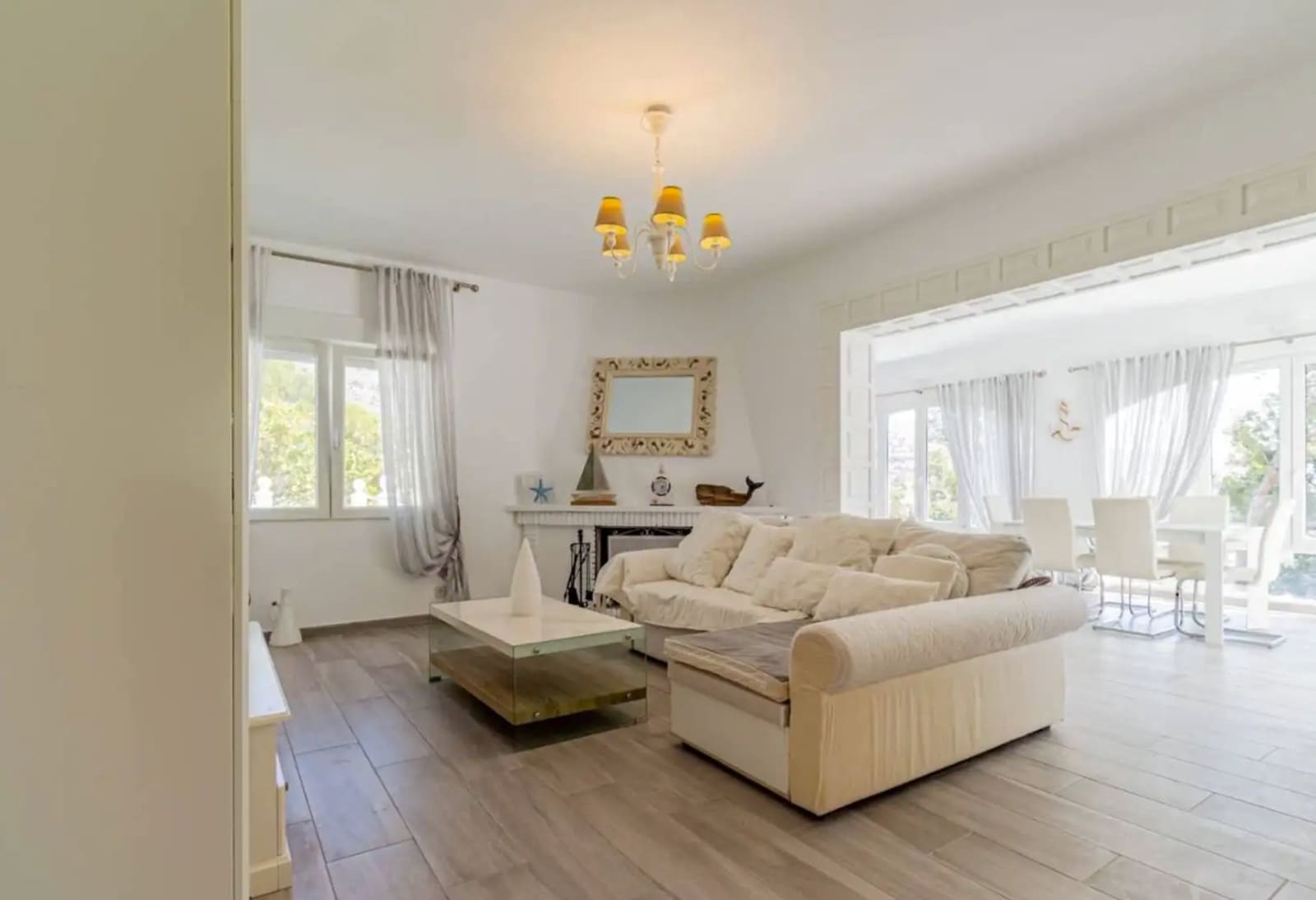 4 Zimmer Villa zu verkaufen in Altea mit Pool Garage - 645.000 € (Ref: 9158637)