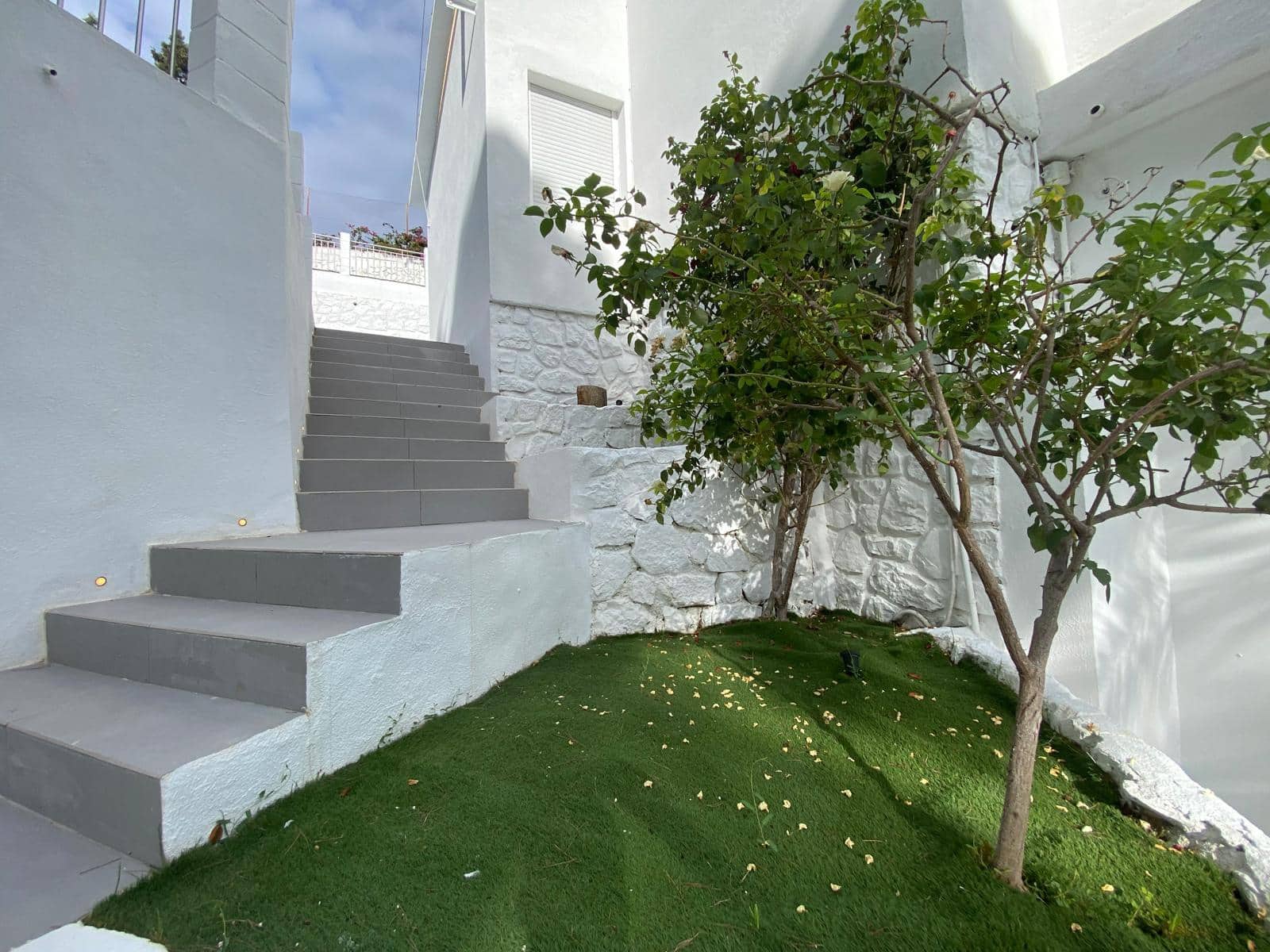 4 Zimmer Villa zu verkaufen in Altea mit Pool Garage - 645.000 € (Ref: 9158637)