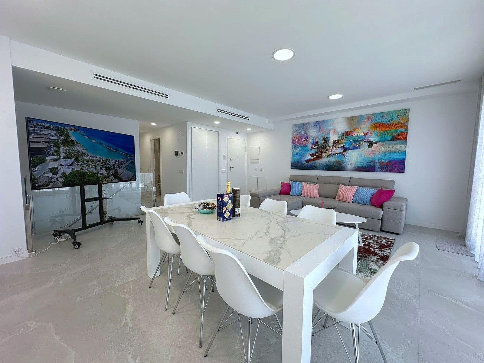 2 quarto Apartamento para arrendar em Finestrat com piscina garagem - 1 850 € (Ref: 9181299)