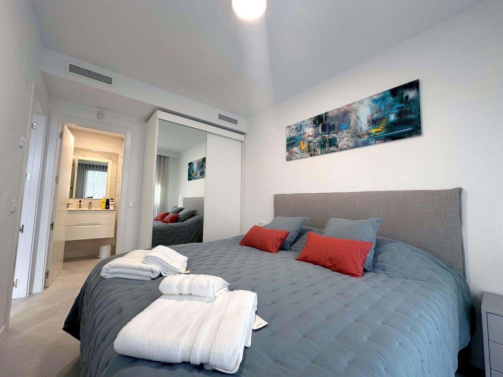 2 quarto Apartamento para arrendar em Finestrat com piscina garagem - 1 700 € (Ref: 9181493)