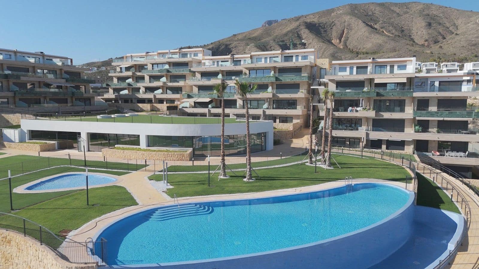 2 quarto Apartamento para arrendar em Finestrat com piscina garagem - 1 700 € (Ref: 9181493)