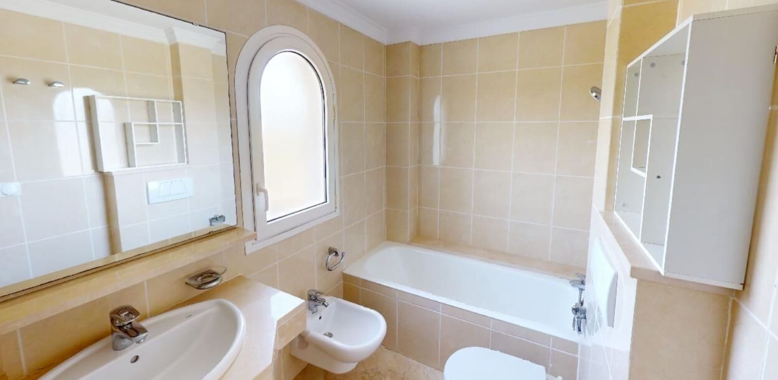 2 soveværelse Lejlighed til salg i Oliva med swimmingpool garage - € 325.000 (Ref: 9189311)