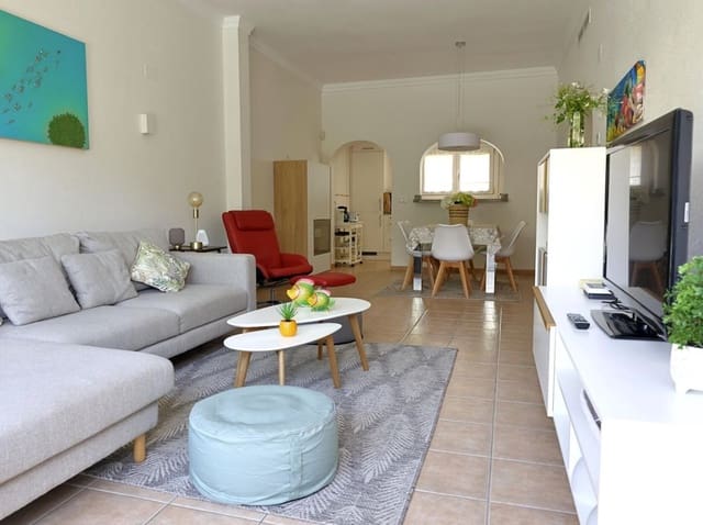 3 chambre Villa/Maison Mitoyenne à vendre à Oliva Nova, Oliva avec piscine garage - 455 000 € (Ref: 9189478)