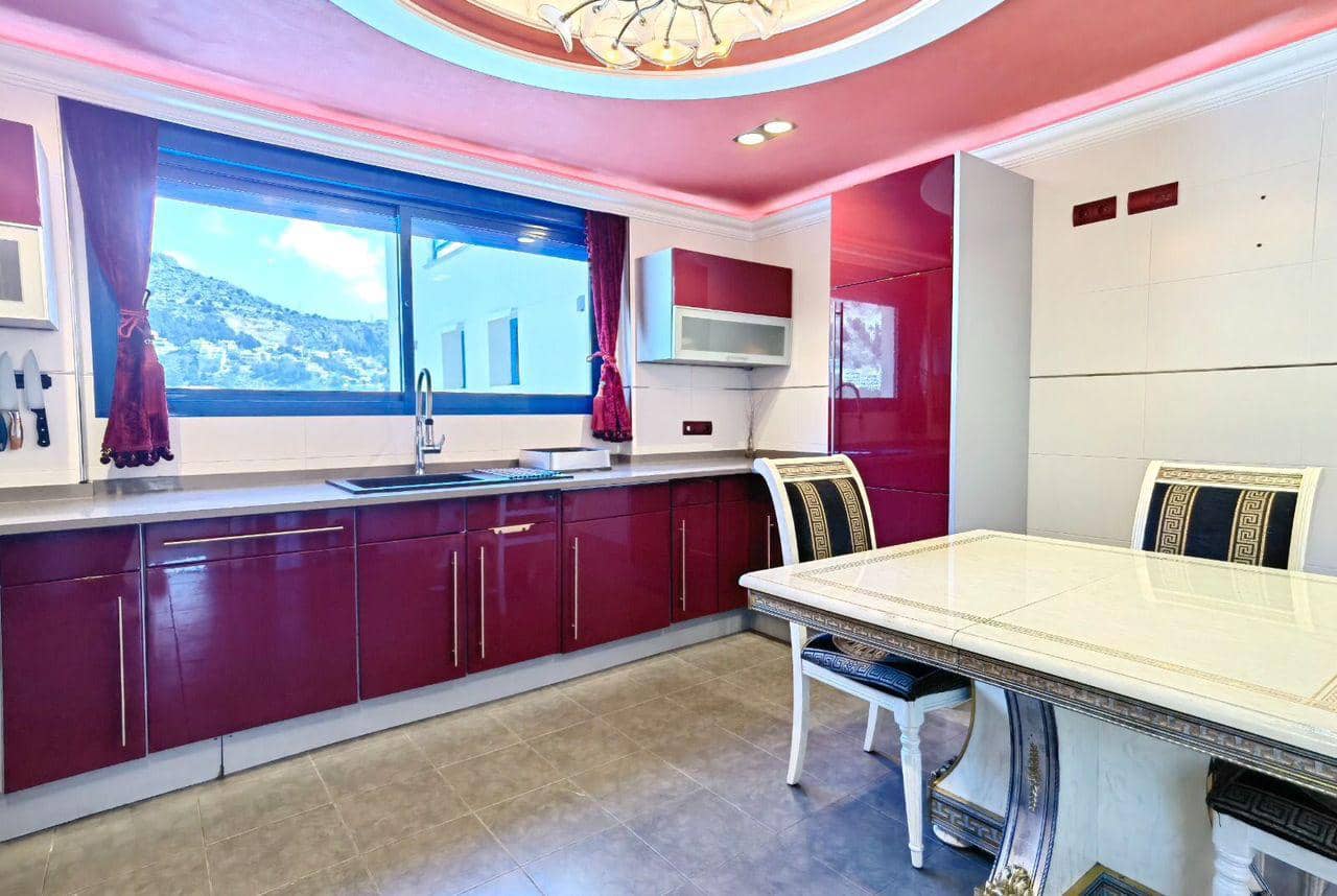 5 slaapkamer Villa te koop in Altea met zwembad garage - € 695.000 (Ref: 9190694)