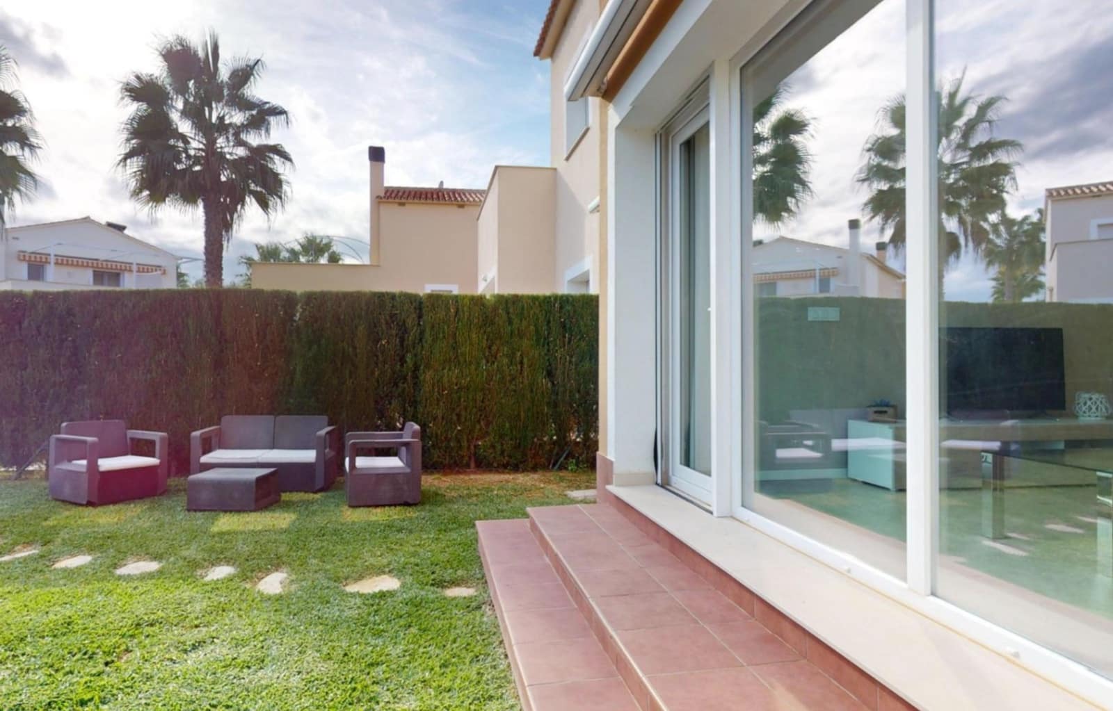 2 soveværelse Rækkehus til salg i Oliva med swimmingpool garage - € 408.000 (Ref: 9234994)