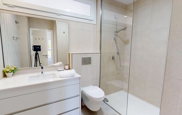 2 chambre Appartement à vendre à Oliva Nova, Oliva avec piscine garage - 294 000 € (Ref: 9235171)