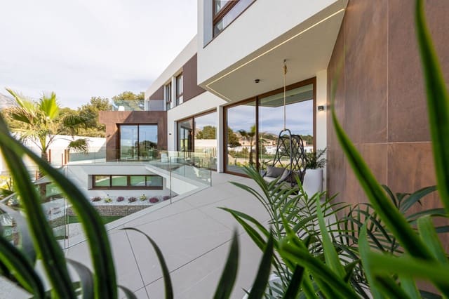 4 bedroom Villa for sale in Barranco Hondo, La Nucia with pool garage - € 2,825,000 (Ref: 9239394)