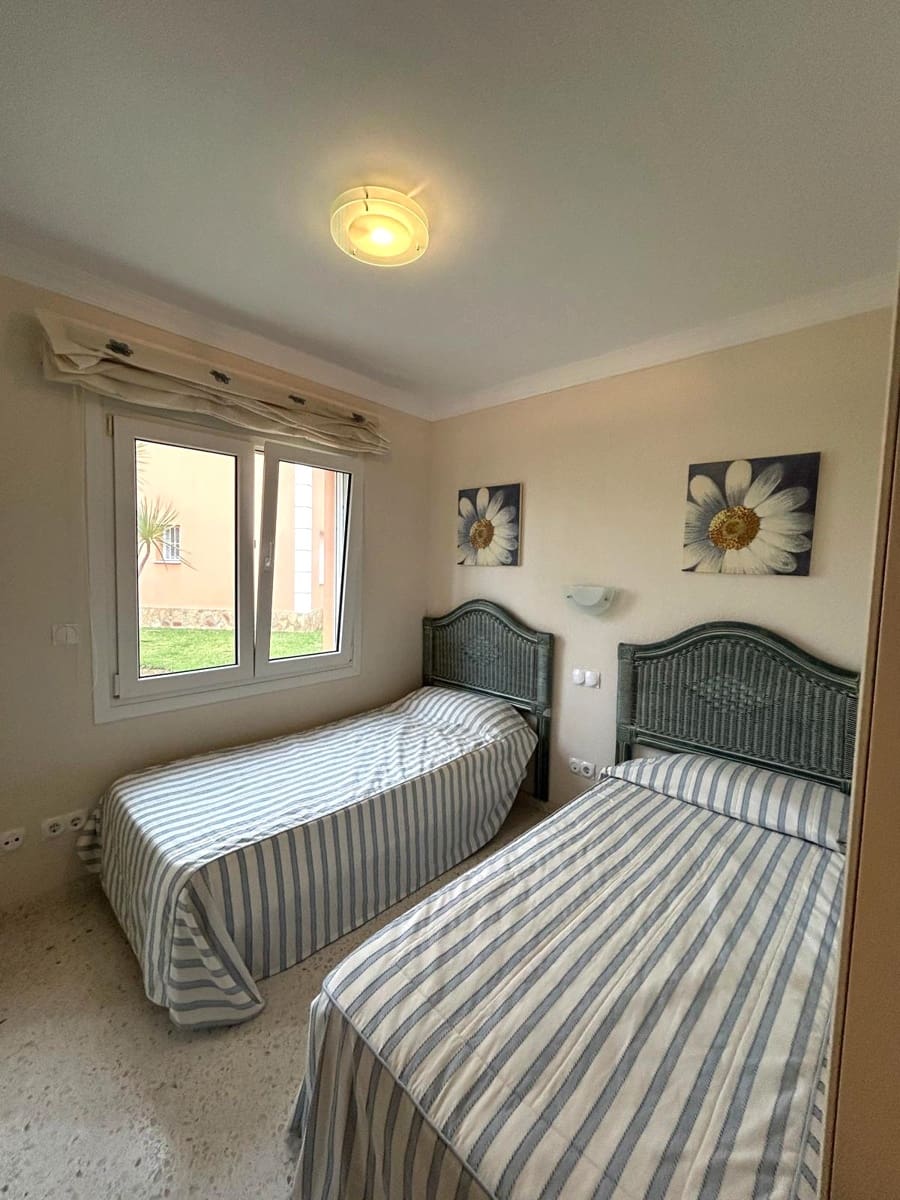 3 bedroom Apartment for sale in Oliva with pool garage - € 240,000 (Ref: 9254338)