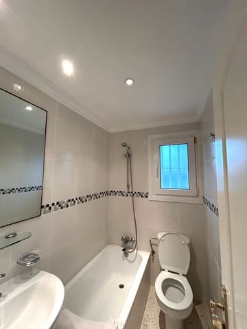 Apartamento de 3 habitaciones en Oliva Nova, Oliva en venta con piscina garaje - 240.000 € (Ref: 9254338)