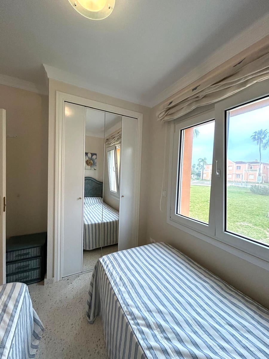 3 bedroom Apartment for sale in Oliva with pool garage - € 240,000 (Ref: 9254338)