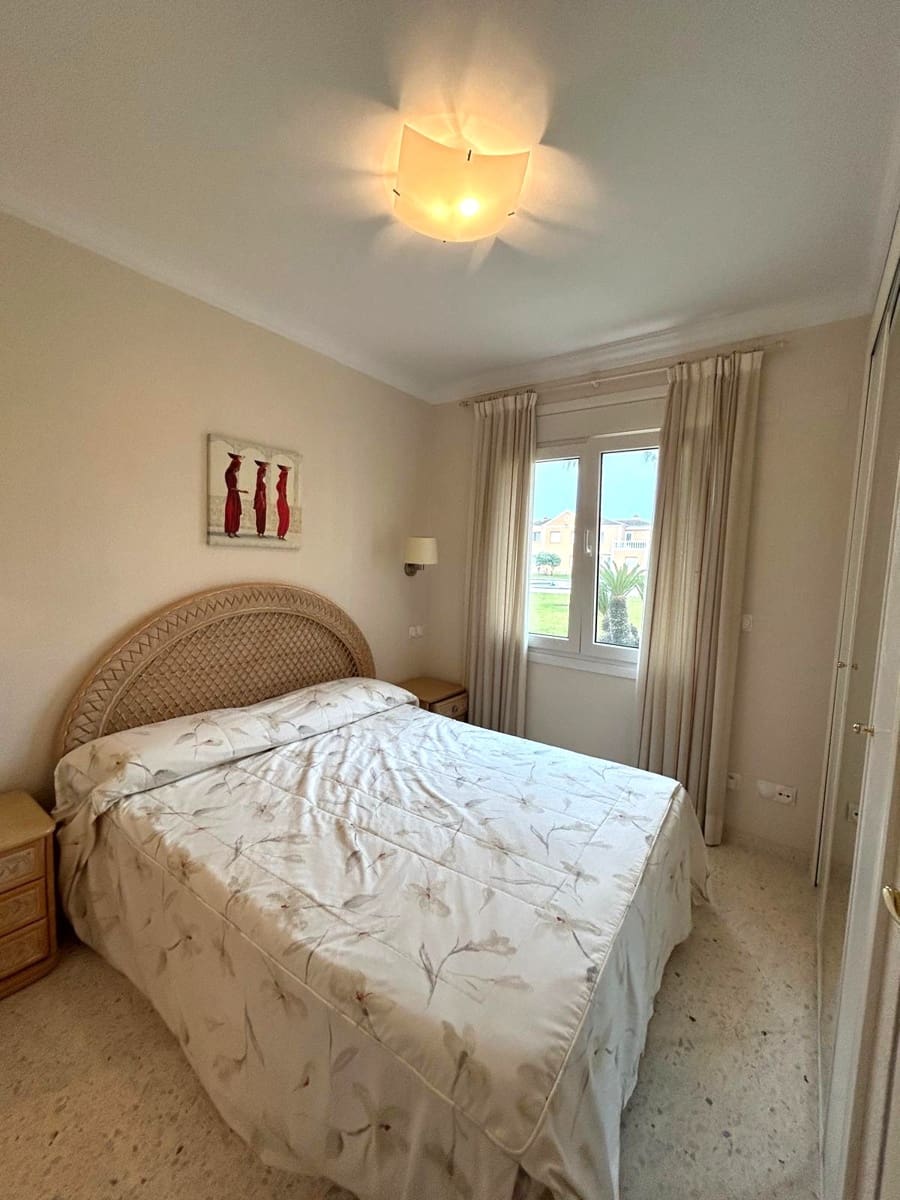 3 bedroom Apartment for sale in Oliva with pool garage - € 240,000 (Ref: 9254338)