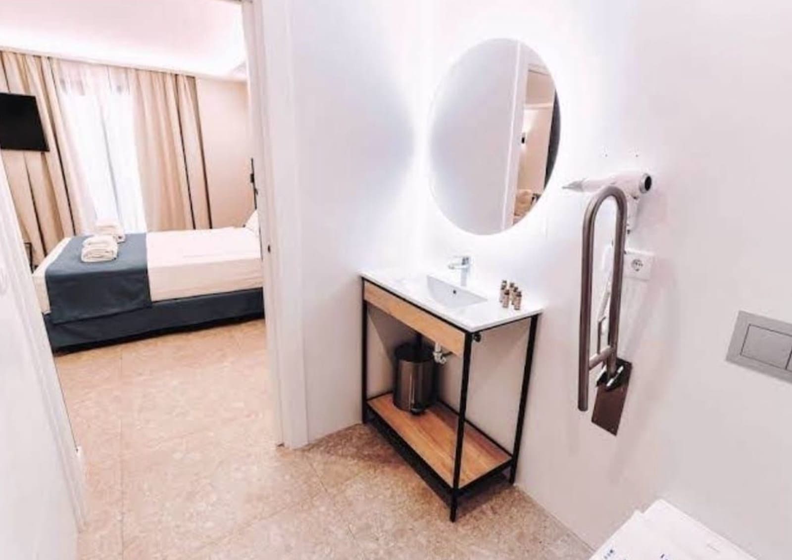 7 soveværelse Hotel til salg i Benidorm - € 1.450.000 (Ref: 9255580)