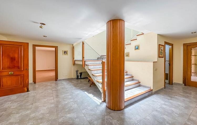 5 chambre Villa/Maison à vendre à Alfaz del Pi / L'Alfas del Pi avec piscine garage - 750 000 € (Ref: 9267735)