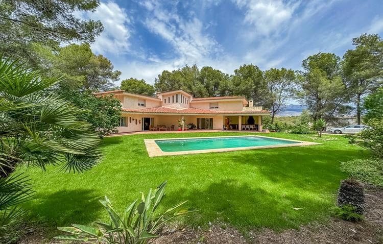 5 chambre Villa/Maison à vendre à Alfaz del Pi / L'Alfas del Pi avec piscine garage - 750 000 € (Ref: 9267735)