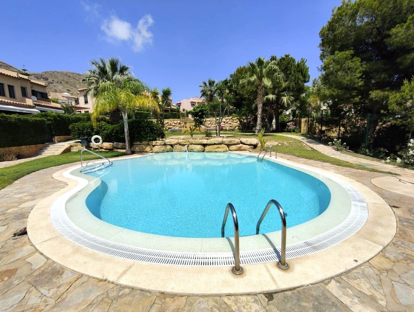 3 slaapkamer Bungalow te koop in Finestrat met zwembad garage - € 345.000 (Ref: 9296291)