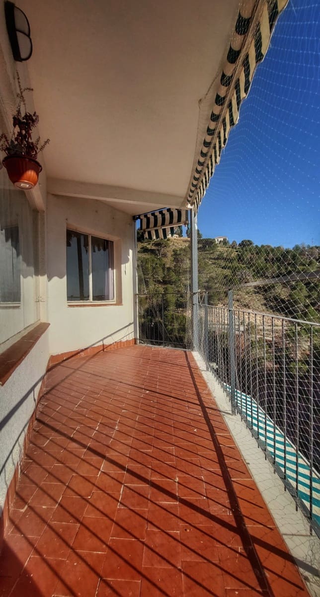 3 slaapkamer Appartement te koop in Benidorm met zwembad garage - € 155.000 (Ref: 9315251)