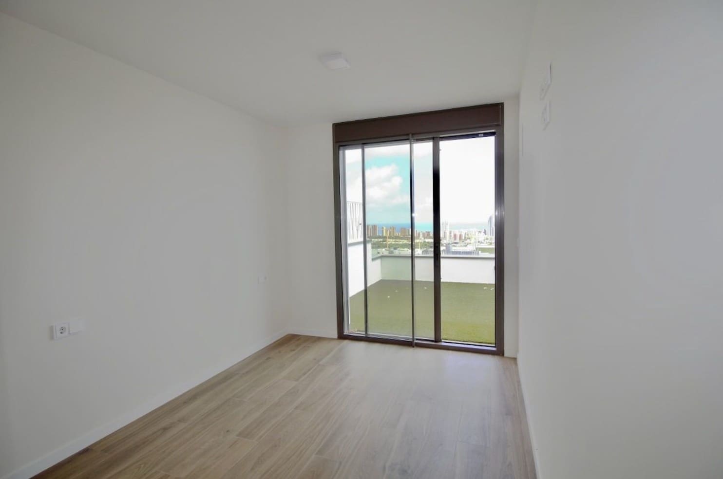 Apartamento de 2 habitaciones en Finestrat en venta con piscina garaje - 419.000 € (Ref: 9344024)