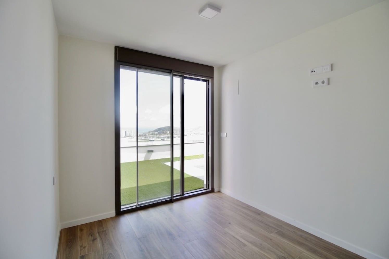 Apartamento de 2 habitaciones en Finestrat en venta con piscina garaje - 419.000 € (Ref: 9344024)