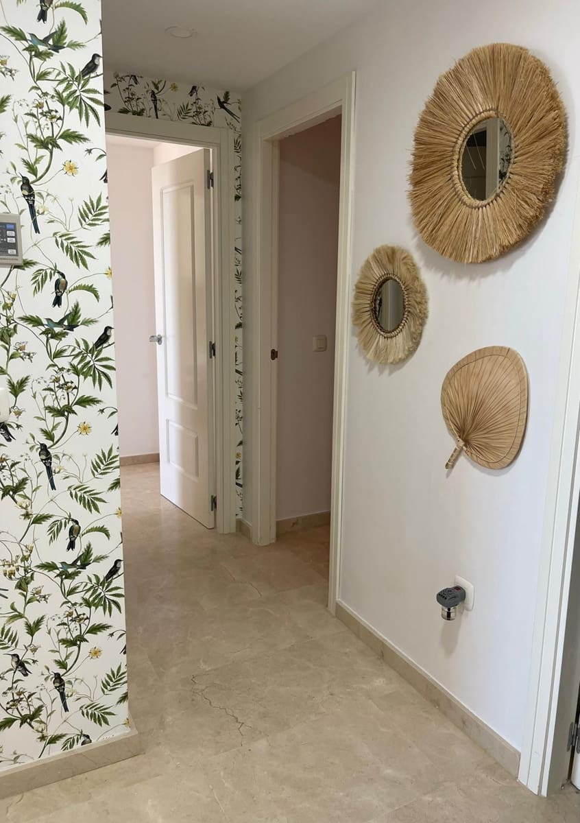 Appartement de 2 chambres à louer à Finestrat avec piscine garage - 1 550 € (Ref: 9356960)