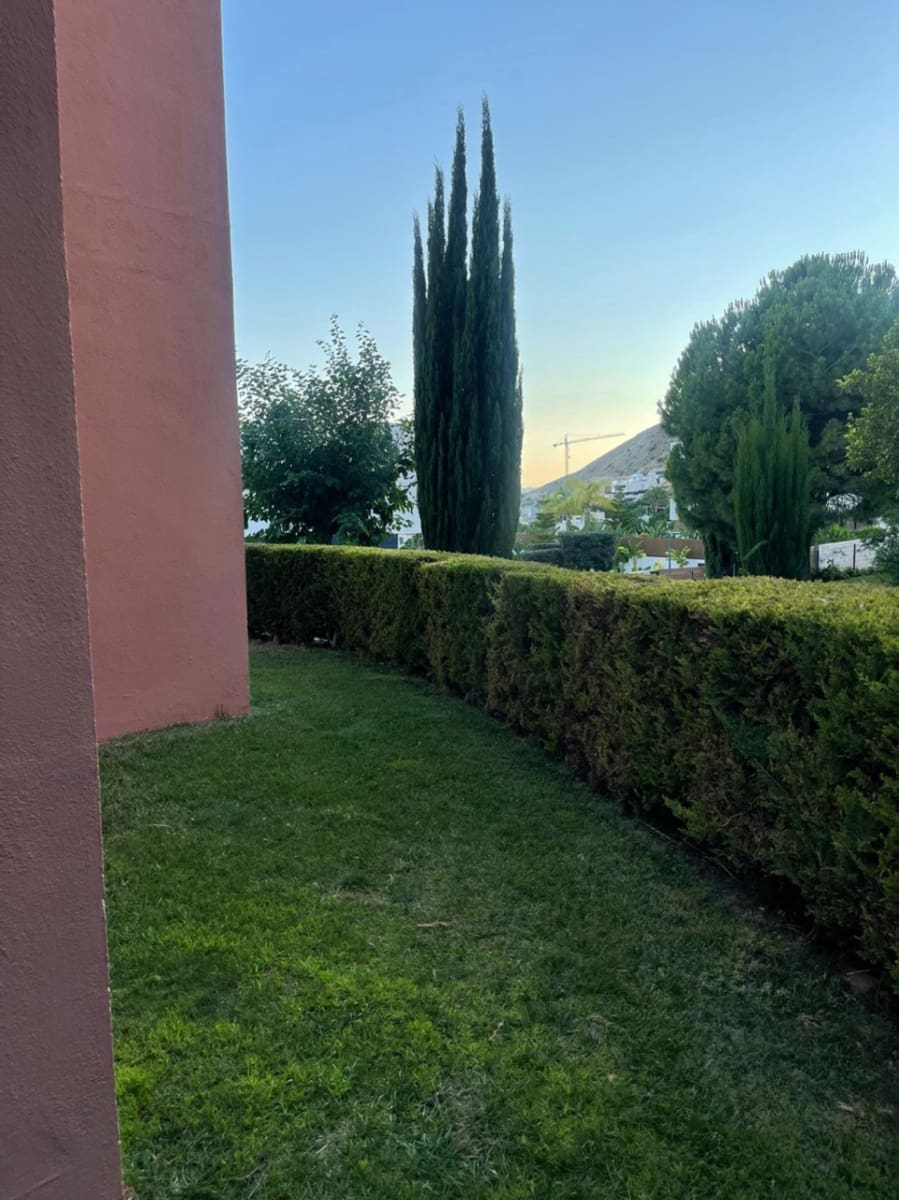 Appartement de 2 chambres à louer à Finestrat avec piscine garage - 1 550 € (Ref: 9356960)