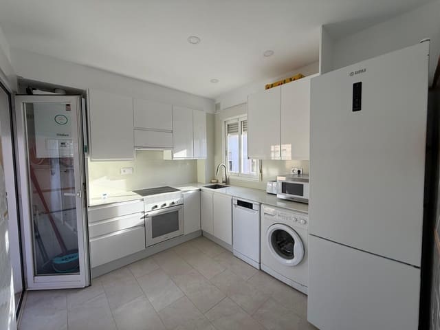 3 slaapkamer Appartement te huur in Altea met garage - € 1.400 (Ref: 9383920)