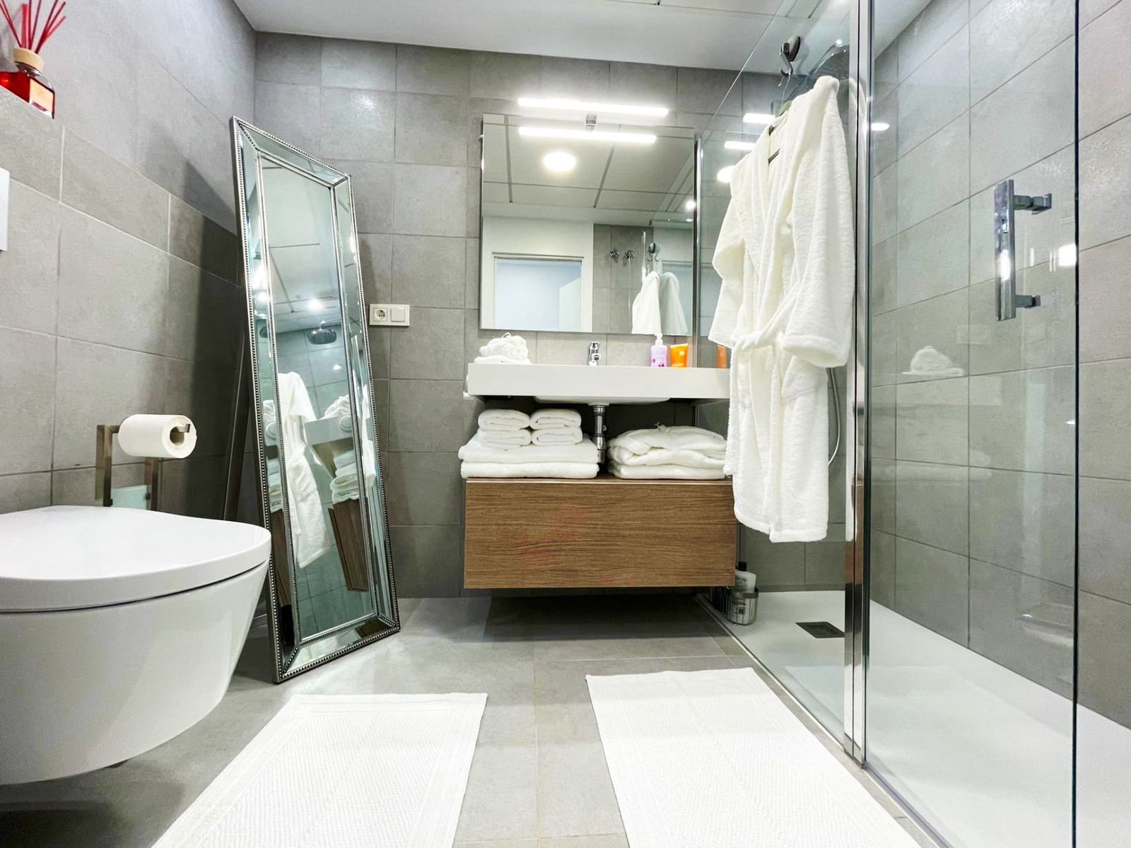 3 slaapkamer Appartement te huur in La Villajoyosa / Vila Joiosa met zwembad garage - € 2.400 (Ref: 9400297)